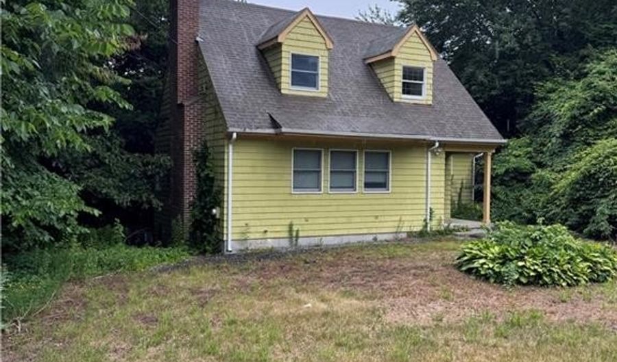 1851 Atwood Ave, Johnston, RI 02919 - 3 Beds, 2 Bath