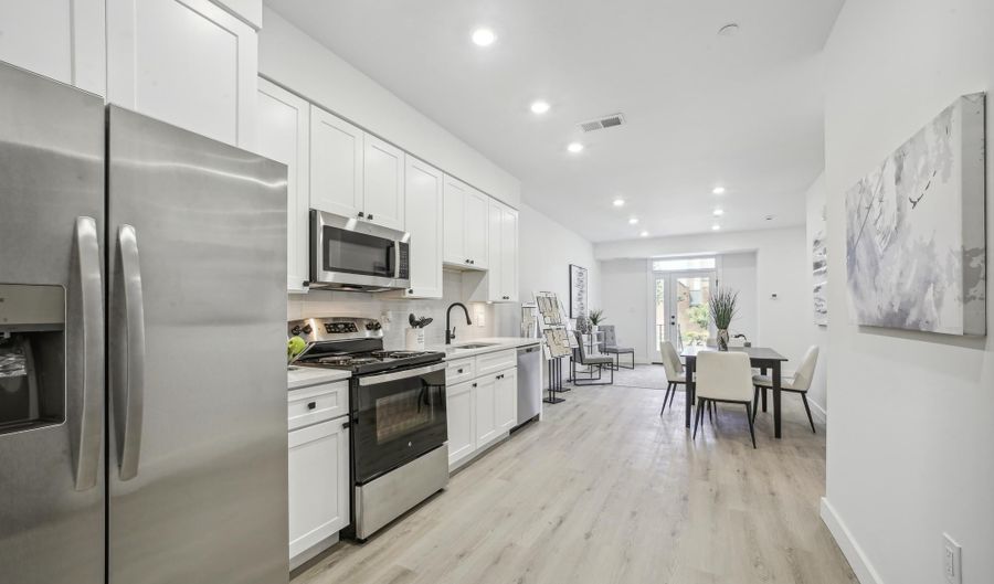 2495 ALABAMA Ave SE 201, Washington, DC 20020 - 3 Beds, 1 Bath