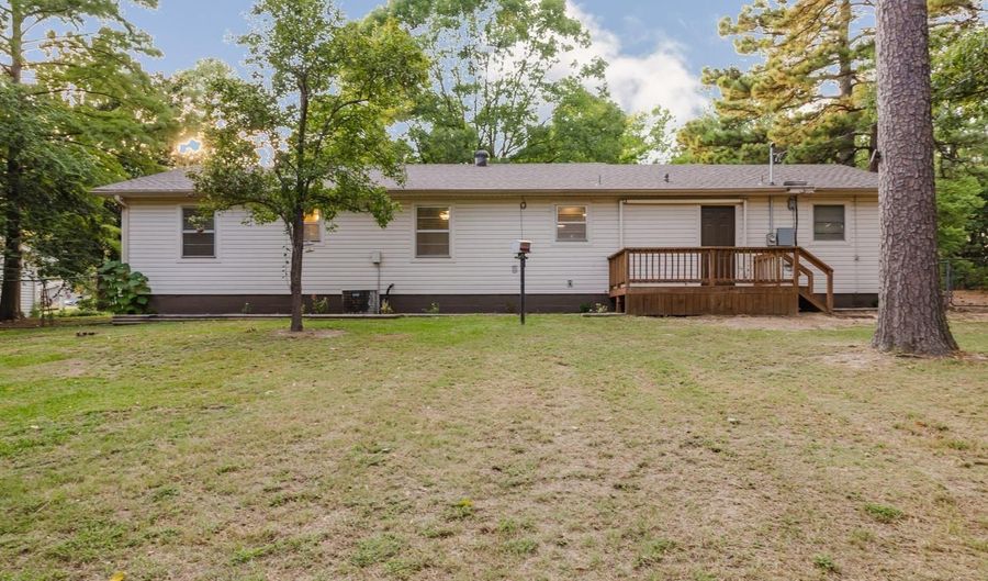4207 Glenda Ln, Benton, AR 72019 - 3 Beds, 2 Bath