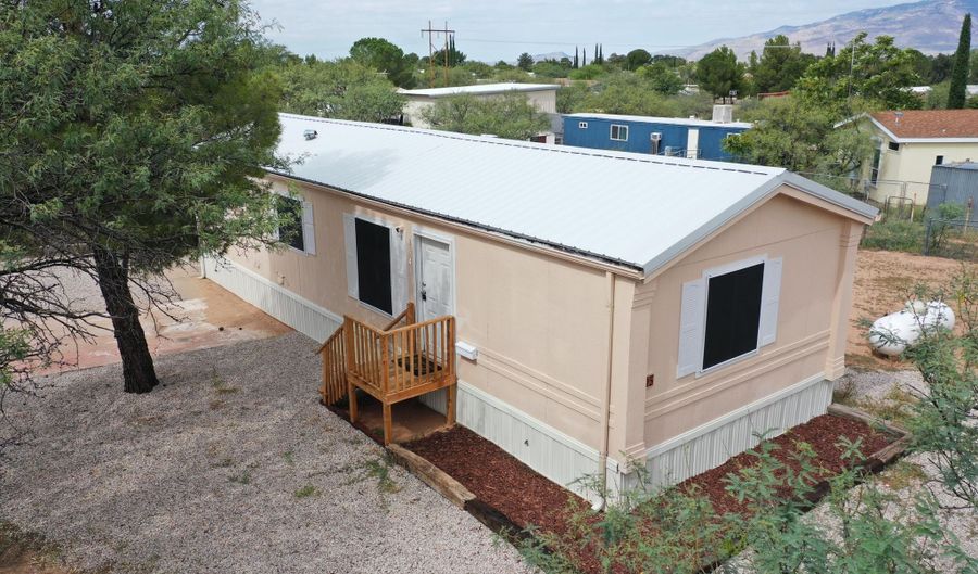 3140 W Cypress Dr, Benson, AZ 85602 - 2 Beds, 1 Bath