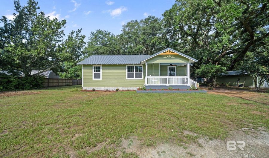 407 Armstrong Ave, Bay Minette, AL 36507 - 3 Beds, 2 Bath