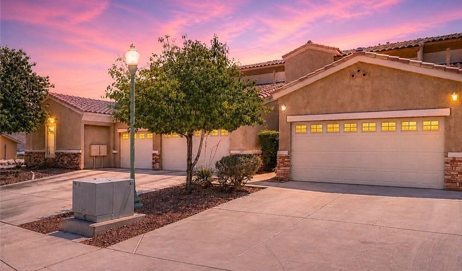 207 Kaelyn St 2, Boulder City, NV 89005 - 2 Beds, 2 Bath