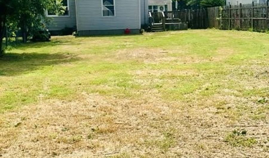 21 LIBERTY St, Aberdeen, MD 21001 - 3 Beds, 1 Bath