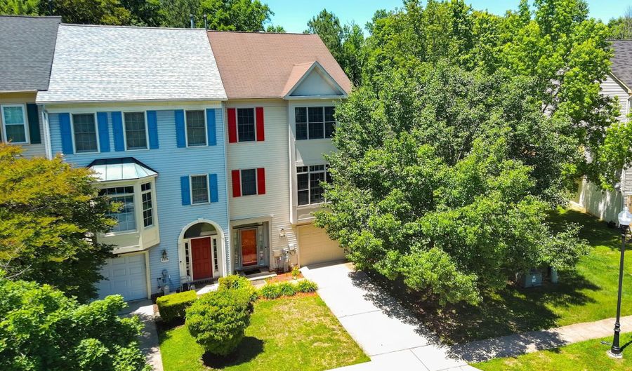 7822 QUILL POINT Dr, Bowie, MD 20720 - 4 Beds, 4 Bath