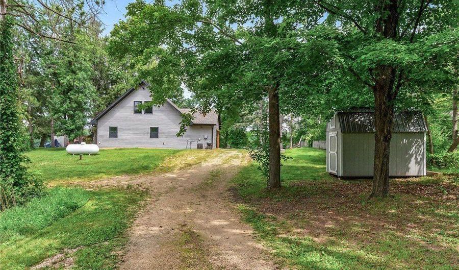 342 Paulsen Lake Ct, Alden, WI 54020 - 2 Beds, 1 Bath