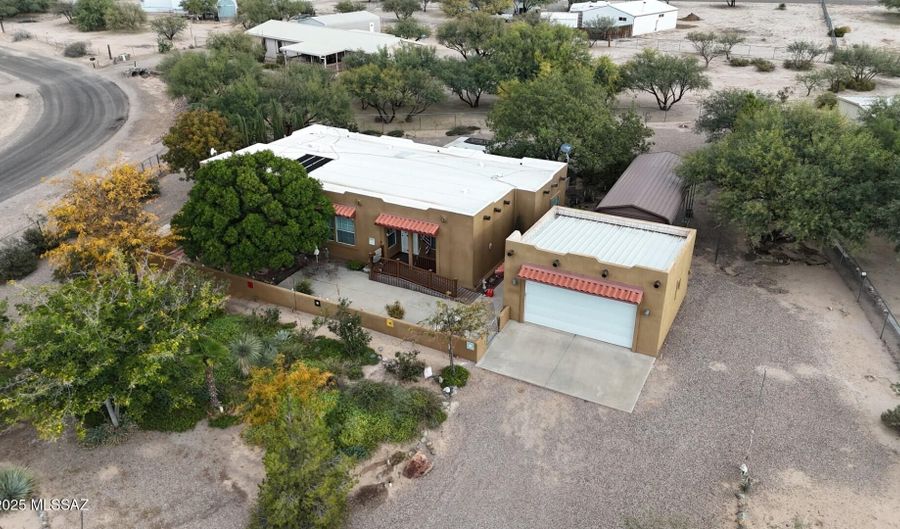 1040 E Miguel Ave, Benson, AZ 85602 - 3 Beds, 2 Bath