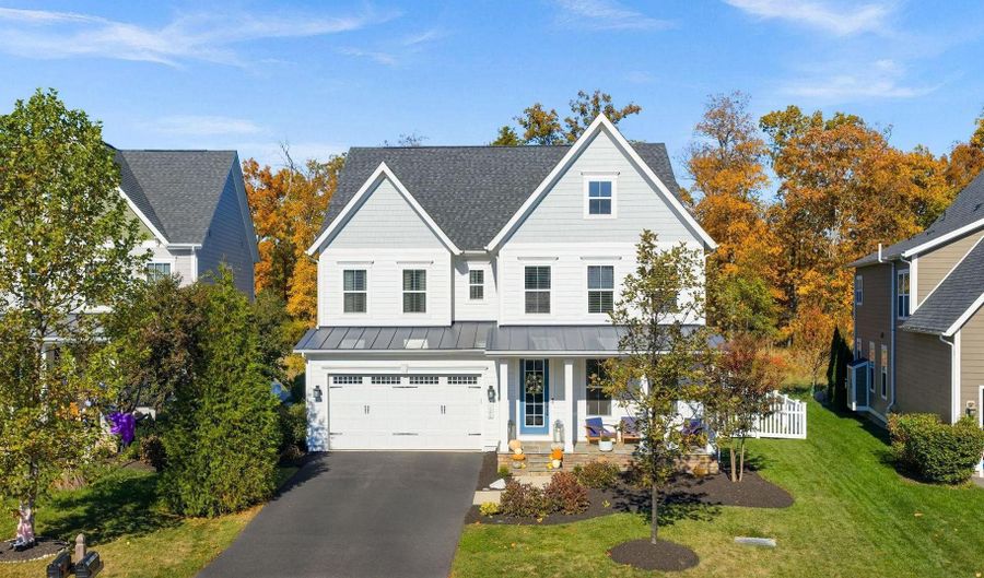 41086 FRESHFIELDS Ct, Aldie, VA 20105 - 5 Beds, 5 Bath