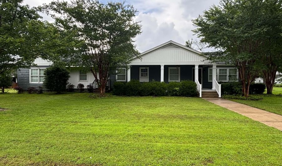 505 S 7th St, Amory, MS 38821 - 4 Beds, 3 Bath