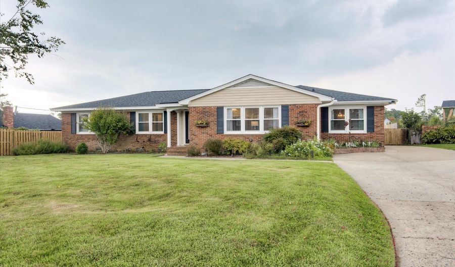 227 Simmons Ct, Augusta, GA 30907 - 4 Beds, 2 Bath