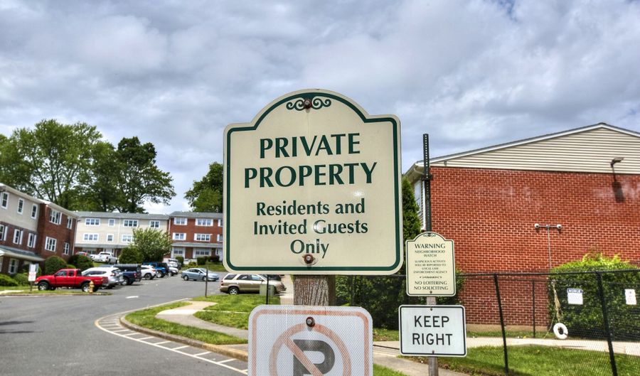 50 Greenhouse Rd 17A, Bridgeport, CT 06606 - 1 Beds, 1 Bath