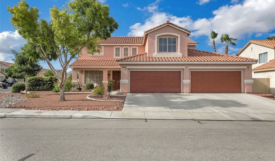 1124 Dover Glen Dr, North Las Vegas, NV 89031 - 5 Beds, 3 Bath