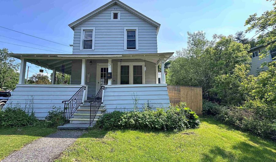 113 Main St, Bennington, VT 05201 - 3 Beds, 1 Bath