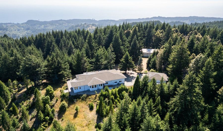 18965 TIMEUS RANCH Rd, Brookings, OR 97415 - 4 Beds, 3 Bath