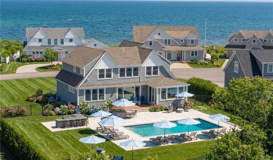 1048 Ocean Rd, Narragansett, RI 02882 - 4 Beds, 4 Bath