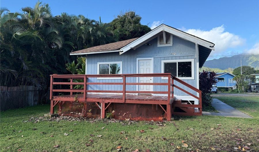 47-719 Kamehameha Hwy D, Kaneohe, HI 96744 - 2 Beds, 1 Bath