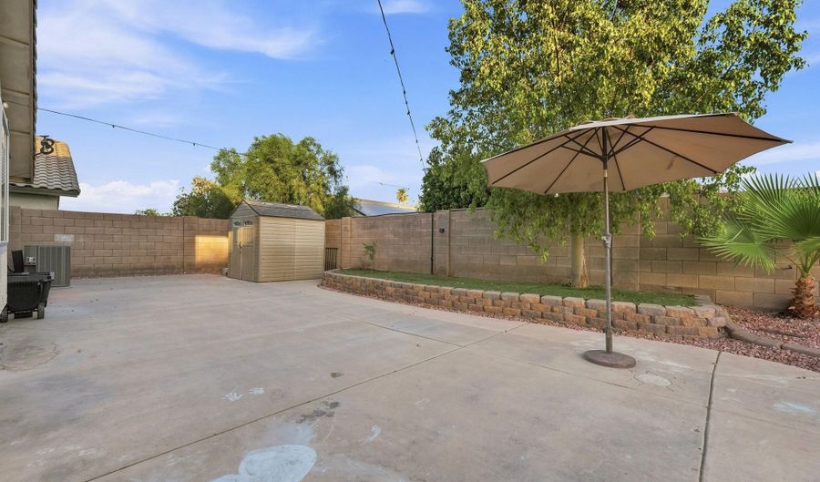 12813 W MONTE VISTA Rd, Avondale, AZ 85392 - 3 Beds, 2 Bath