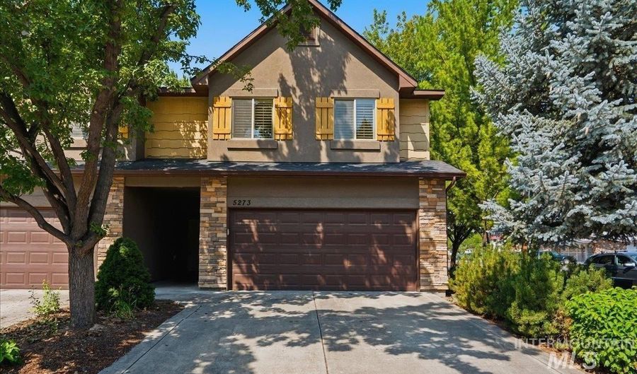 5273 W Morris Hill Rd, Boise, ID 83706 - 3 Beds, 3 Bath