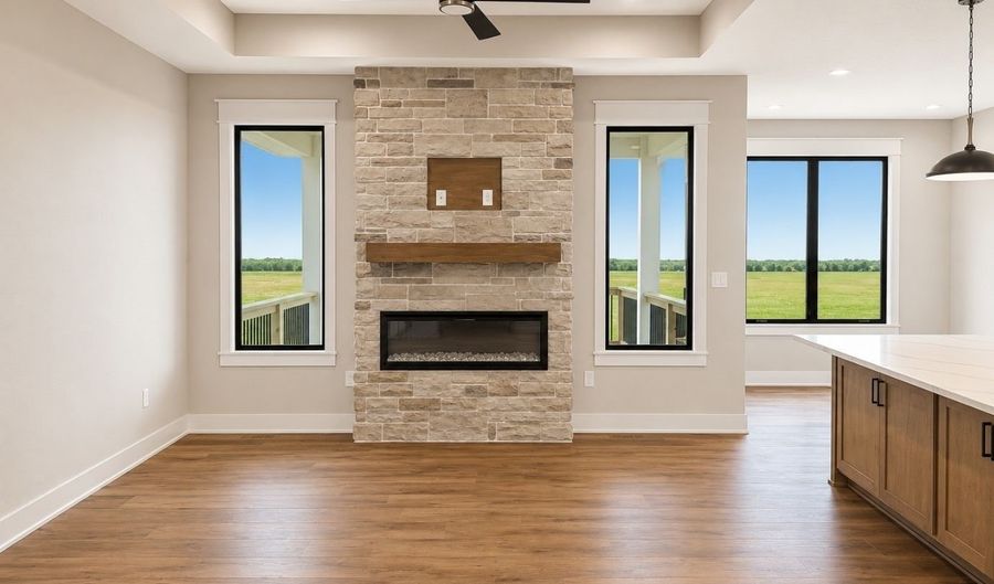 4395 3rd Ave SE, Altoona, IA 50009 - 4 Beds, 3 Bath