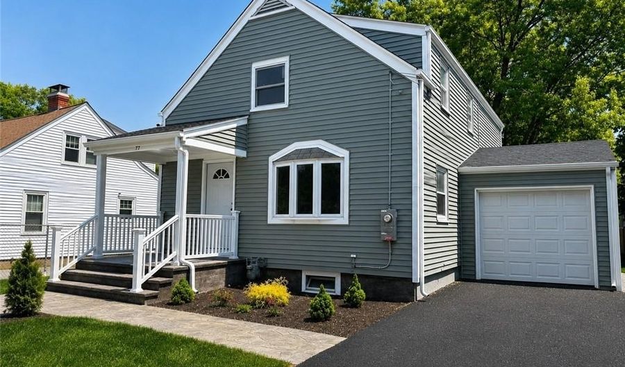 77 Ash St, Lincoln, RI 02865 - 3 Beds, 2 Bath