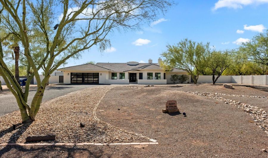 36404 N 27TH St, Cave Creek, AZ 85331 - 4 Beds, 4 Bath