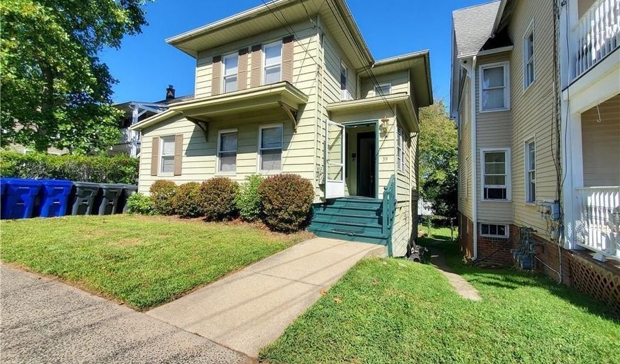 39 Rogers St 2, Branford, CT 06405 - 2 Beds, 1 Bath