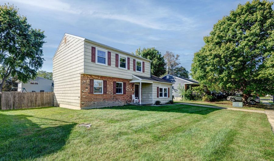 3 DOVER Ct, Bear, DE 19701 - 3 Beds, 2 Bath