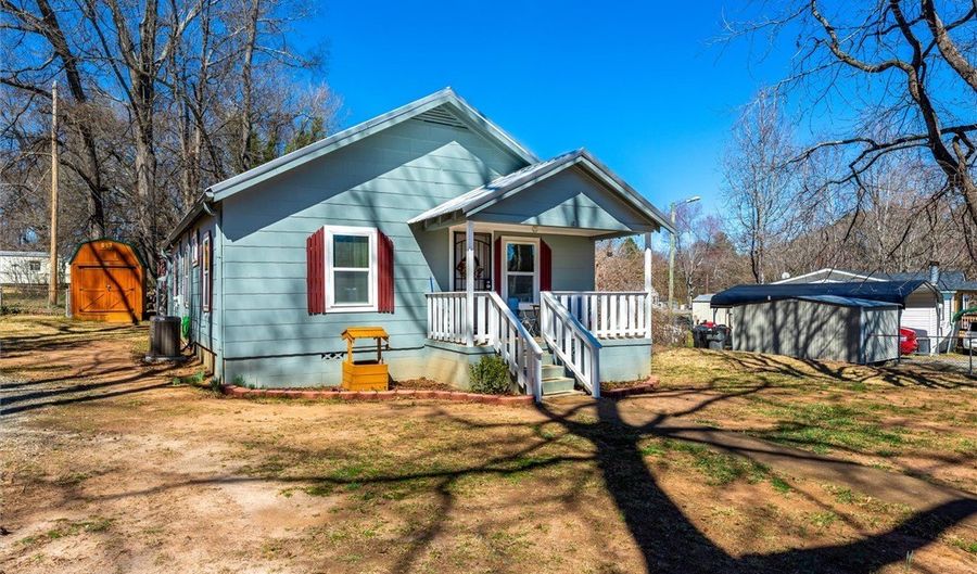 603 Cromer Rd, Anderson, SC 29624 - 3 Beds, 2 Bath