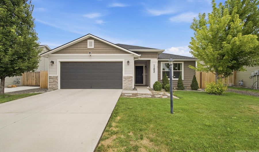 11852 Wilmington St, Caldwell, ID 83605 - 3 Beds, 2 Bath