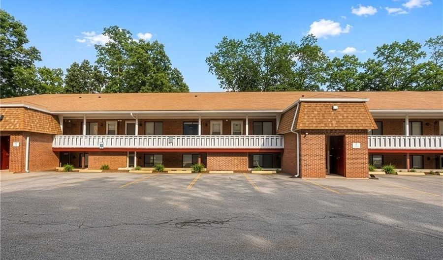 569 Smithfield Rd 23, North Providence, RI 02904 - 2 Beds, 2 Bath