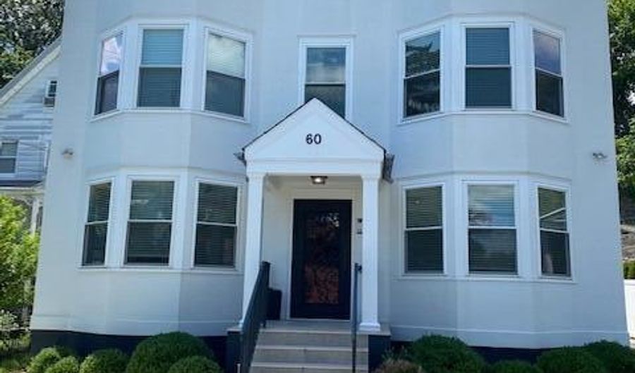 60 Oak Ridge St 2S, Greenwich, CT 06830 - 2 Beds, 1 Bath