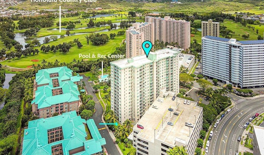 3009 Ala Makahala Pl 102, Honolulu, HI 96818 - 2 Beds, 1 Bath