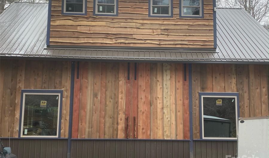 21 Taproot Trl, Barnardsville, NC 28709 - 2 Beds, 2 Bath