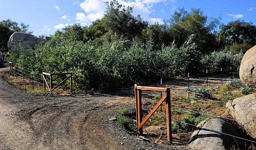 2562 Donnil Ln 102-081-05-00, Fallbrook, CA 92028 - 0 Beds, 0 Bath