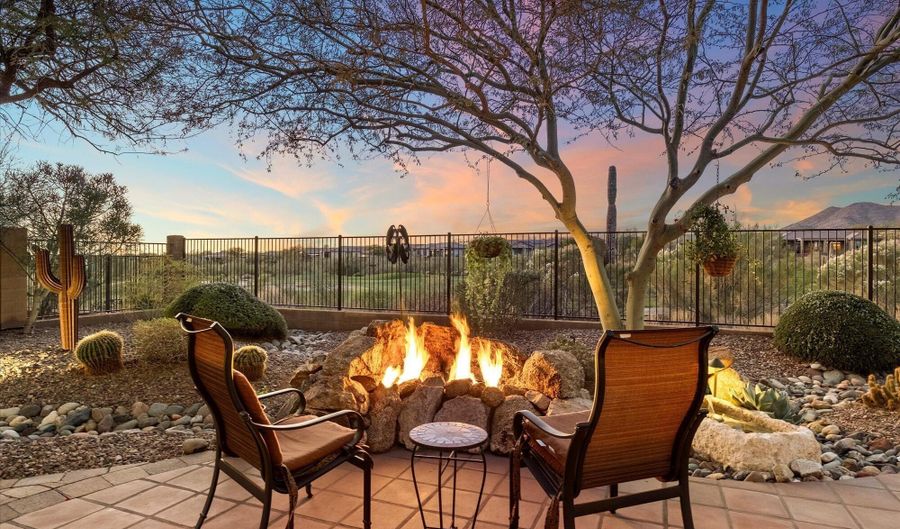 41348 N CONGRESSIONAL Dr, Anthem, AZ 85086 - 3 Beds, 2 Bath