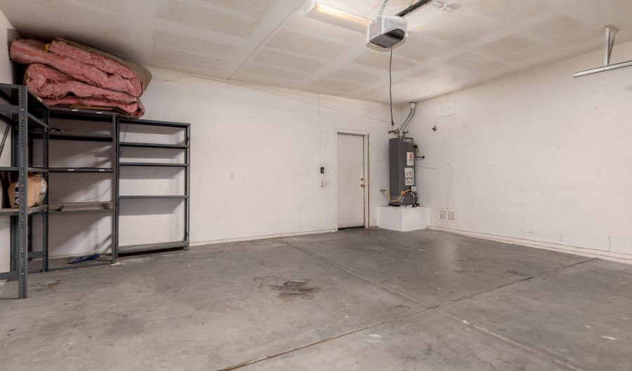 11738 W GRANT St, Avondale, AZ 85323 - 4 Beds, 2 Bath