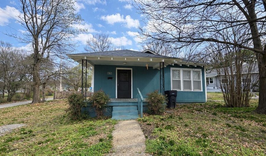 1511 Byers St, Batesville, AR 72501 - 3 Beds, 1 Bath