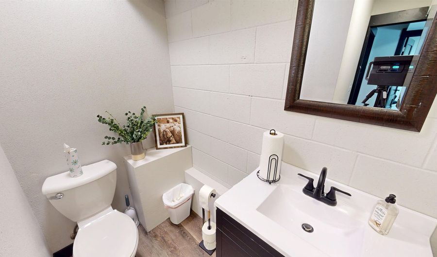 105 S Main St, Alta, IA 51002 - 0 Beds, 0 Bath