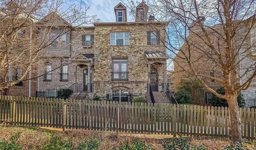 2632 Vintage Dr 9, Alpharetta, GA 30009 - 3 Beds, 4 Bath