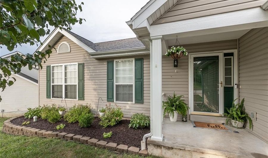 1024 Caleb Dr, Arnold, MO 63010 - 3 Beds, 3 Bath