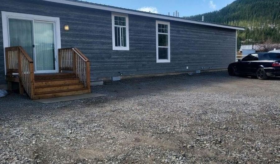 360 WOODEN SPUR Dr, Alpine, WY 83128 - 8 Beds, 0 Bath