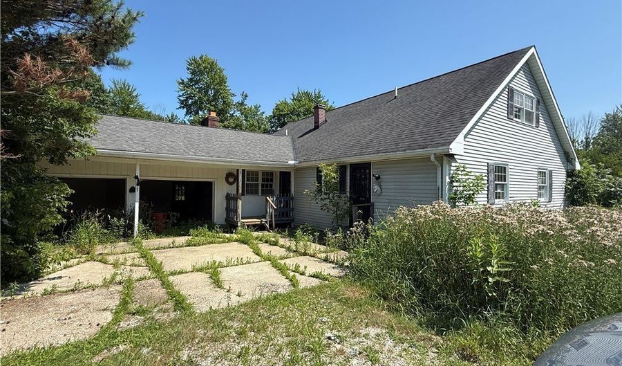 3170 Brown Rd, Ashtabula, OH 44004 - 4 Beds, 3 Bath