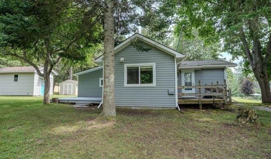 4350 N SHREW Rd, Alcona, MI 48742 - 2 Beds, 1 Bath