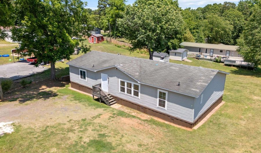 256 Caston Cir, Boiling Springs, SC 29316 - 3 Beds, 2 Bath
