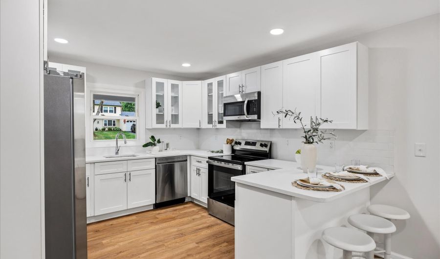4001 YARMOUTH Ln, Bowie, MD 20715 - 3 Beds, 2 Bath
