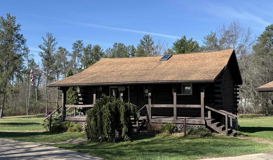 1037 11th Ave, Arkdale, WI 54613 - 2 Beds, 3 Bath