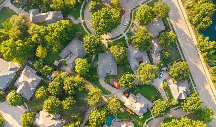 405 Watters Crossing Ct, Allen, TX 75013 - 4 Beds, 2 Bath