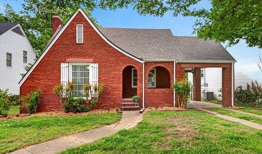 1524 S Osage Ave, Bartlesville, OK 74003 - 3 Beds, 2 Bath
