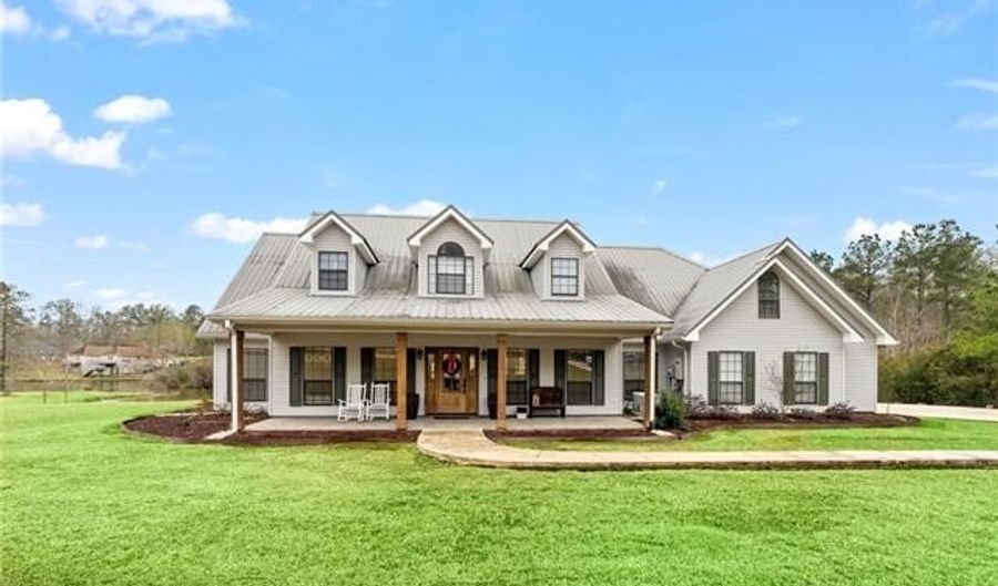 60167 GREENTREE Dr, Bogalusa, LA 70427 - 4 Beds, 4 Bath