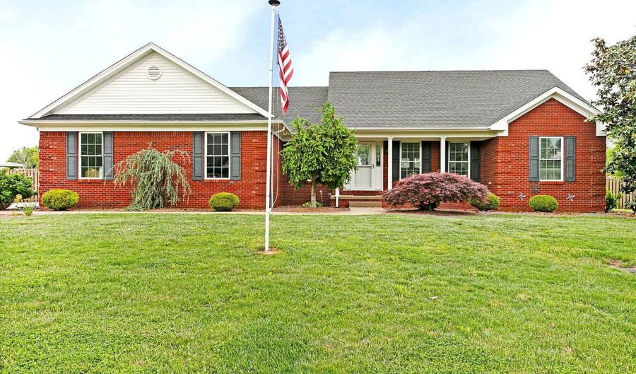 1007 Pembrooke Dr, Bardstown, KY 40004 - 5 Beds, 3 Bath