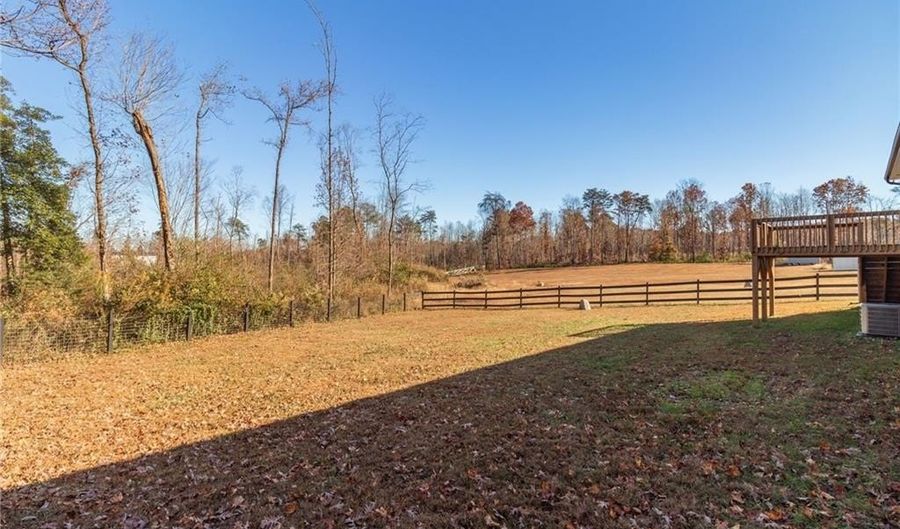 3643 Buffalo Ford Rd, Asheboro, NC 27205 - 3 Beds, 2 Bath